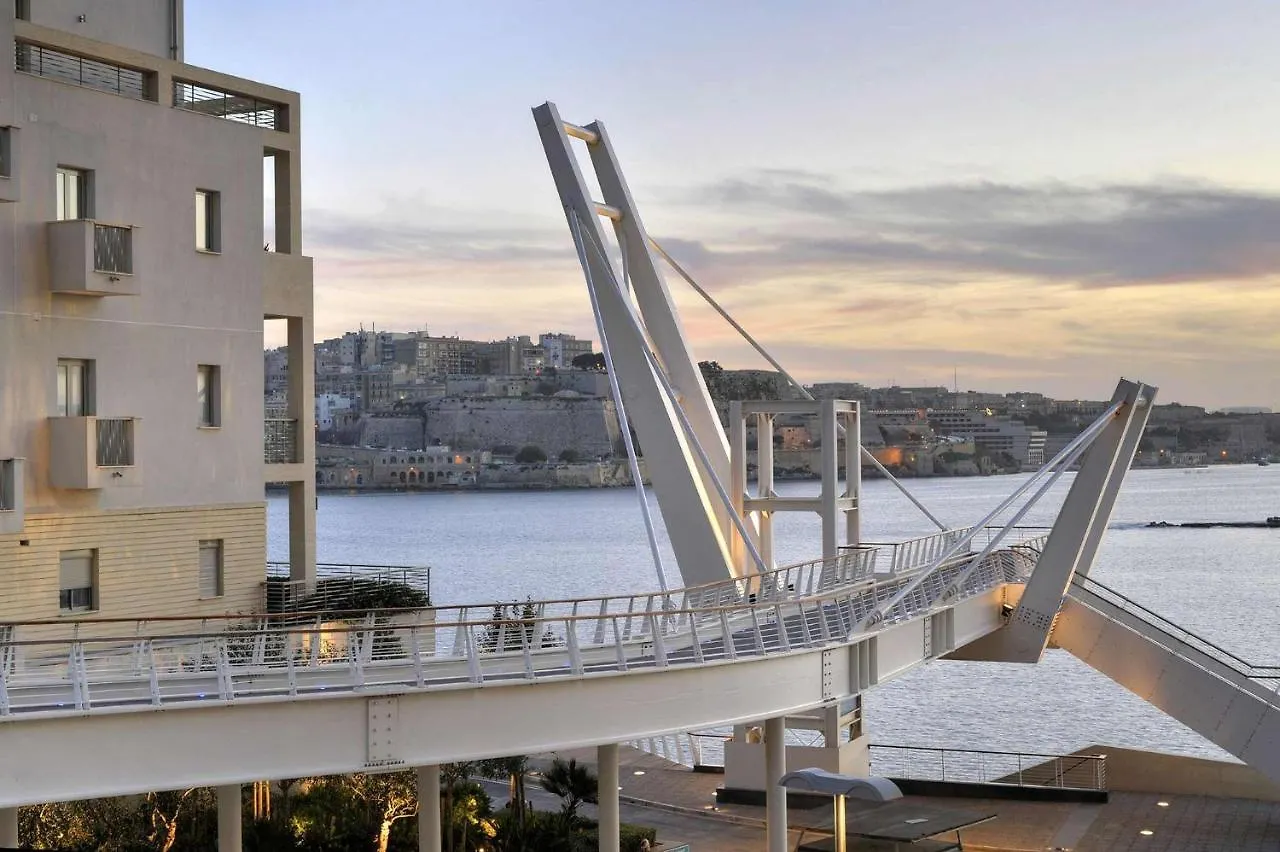 Perfect Location Idyllic 2Br Apartment Sliema