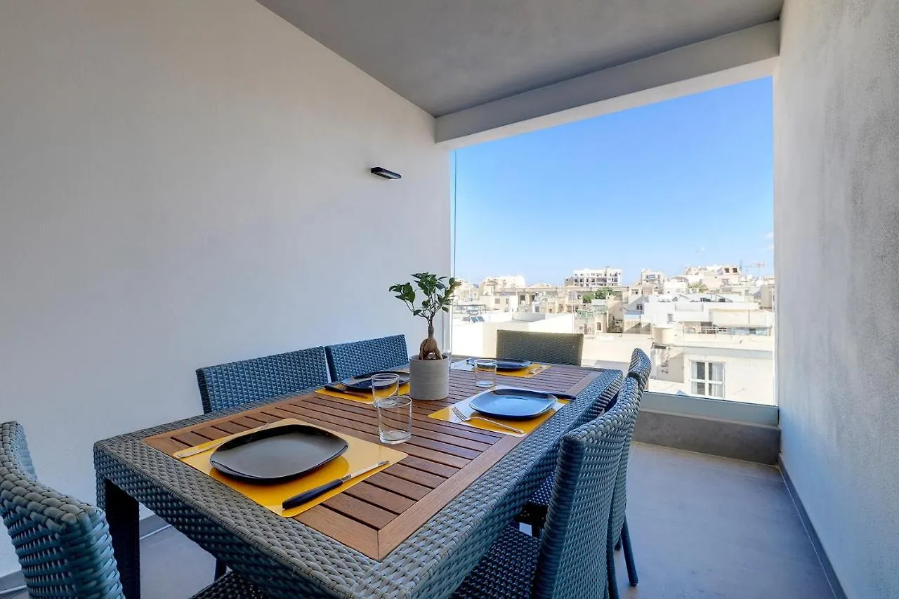 Perfect Location Idyllic 2Br Apartment Sliema 0*,  Malta