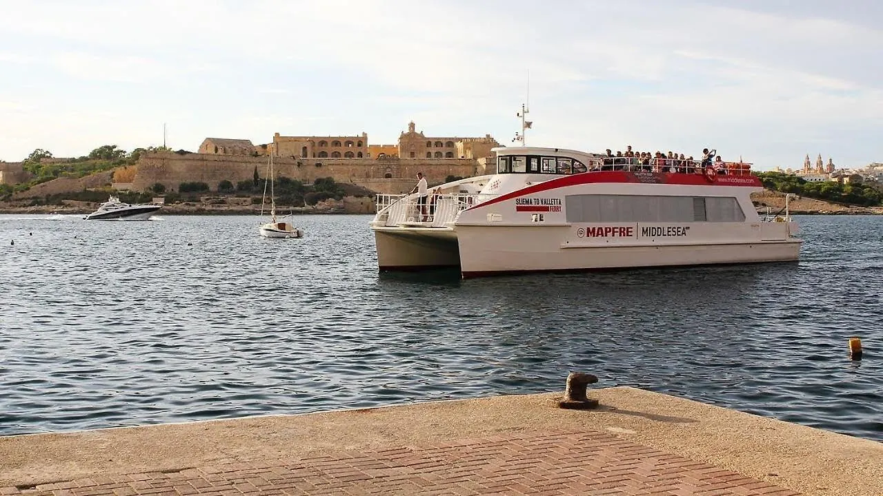 Perfect Location Idyllic 2Br Apartment Sliema Malta