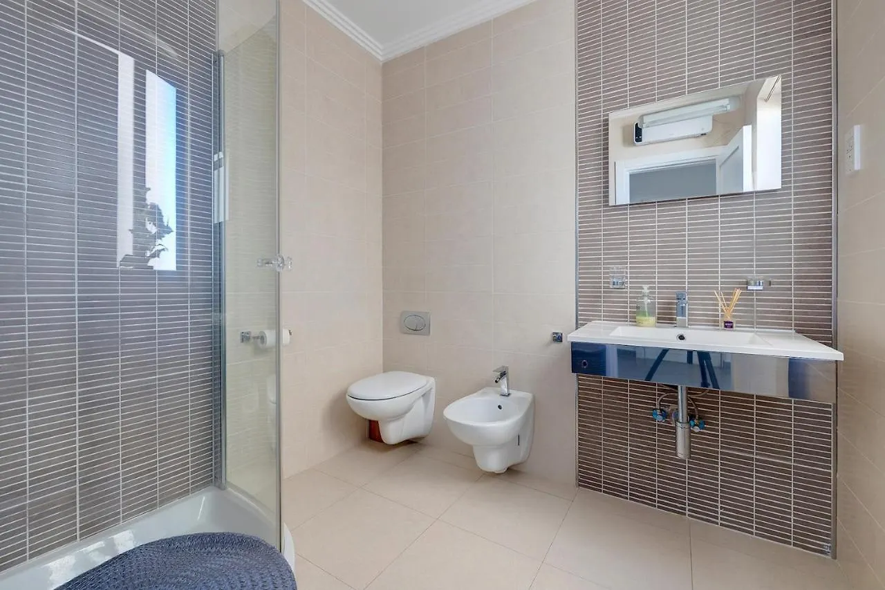 Perfect Location Idyllic 2Br Apartment Sliema